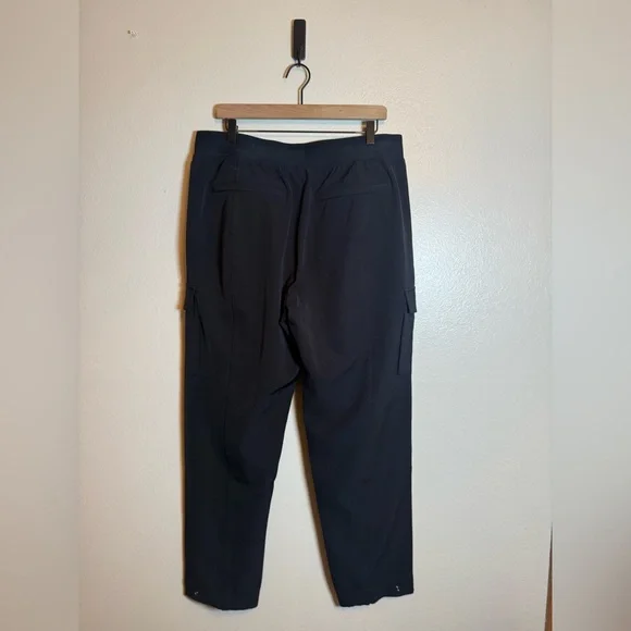 Athleta Endless High Rise Cargo Pant - Picture 4 of 7